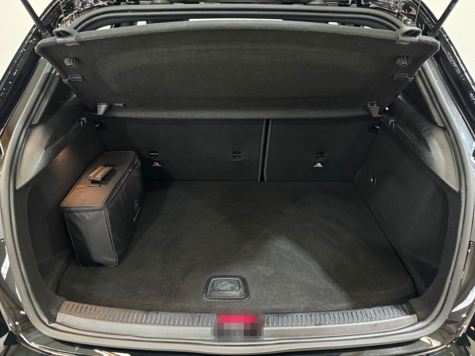 Mercedes-Benz A 250 e - PANORAMA-TEMP-LIVE-PDC-NAVI-BUSINESS foto 24