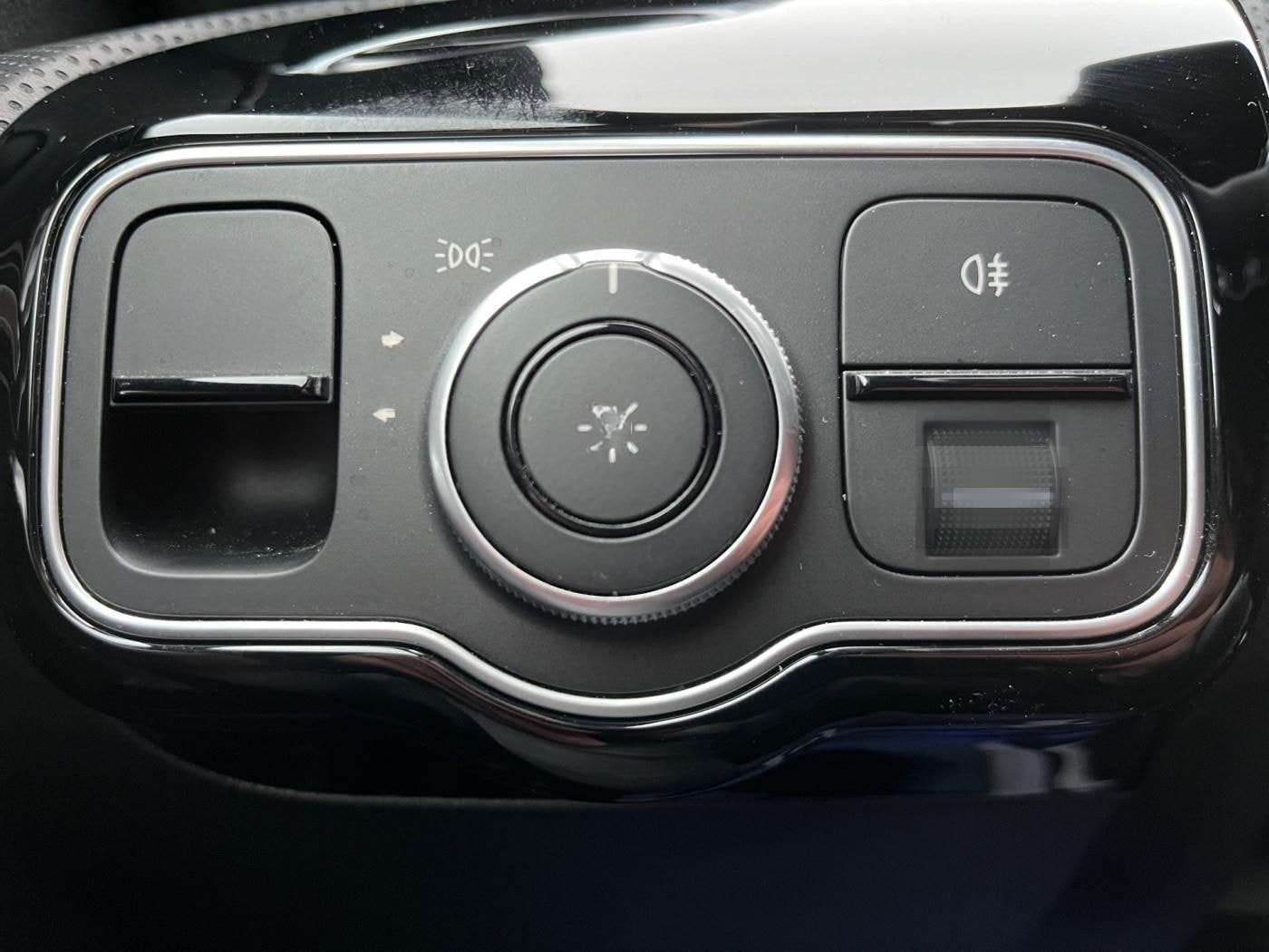 Mercedes-Benz CLA 200 Coupé AMG Pano*AHK*HUD*LEDmulti*360°Ambi foto 21