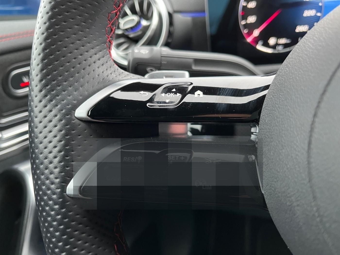 Mercedes-Benz CLA 200 Coupé AMG Pano*AHK*HUD*LEDmulti*360°Ambi foto 22