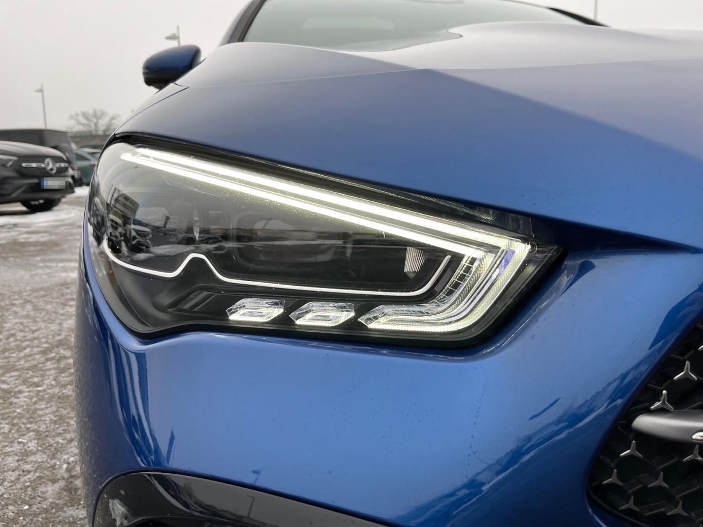 Mercedes-Benz CLA 200 Coupé AMG Pano*AHK*HUD*LEDmulti*360°Ambi foto 5