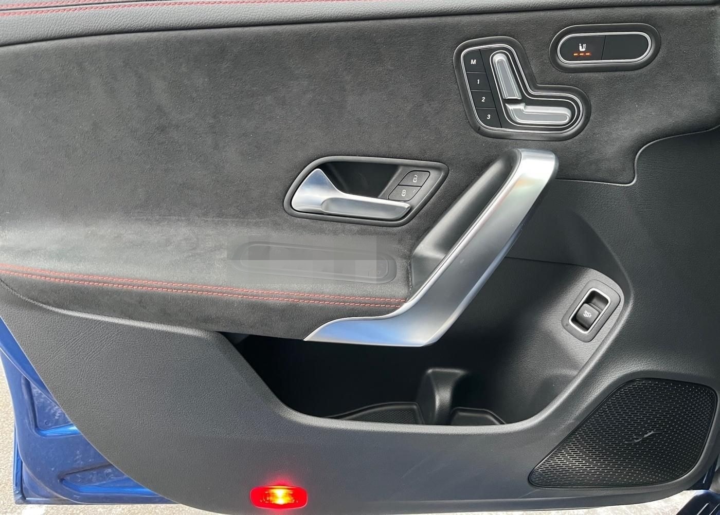 Mercedes-Benz CLA 200 Coupé AMG Pano*AHK*HUD*LEDmulti*360°Ambi foto 9