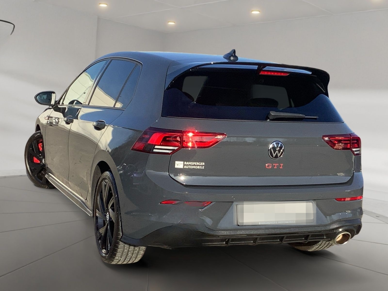 Volkswagen Golf 2.0 TSI DSG GTI Clubsport ACC LED Navi Pano foto 4