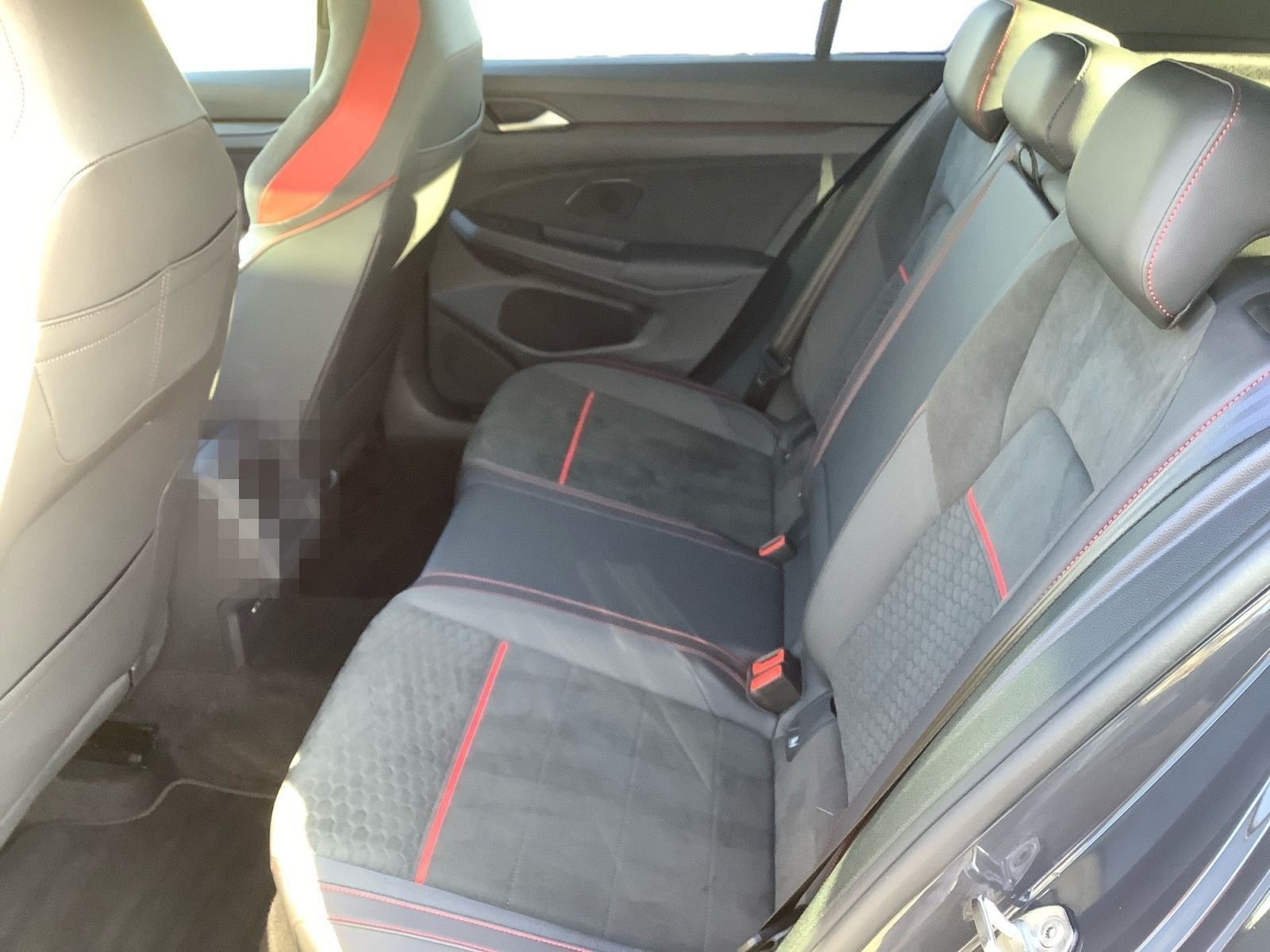 Volkswagen Golf 2.0 TSI DSG GTI Clubsport ACC LED Navi Pano foto 9