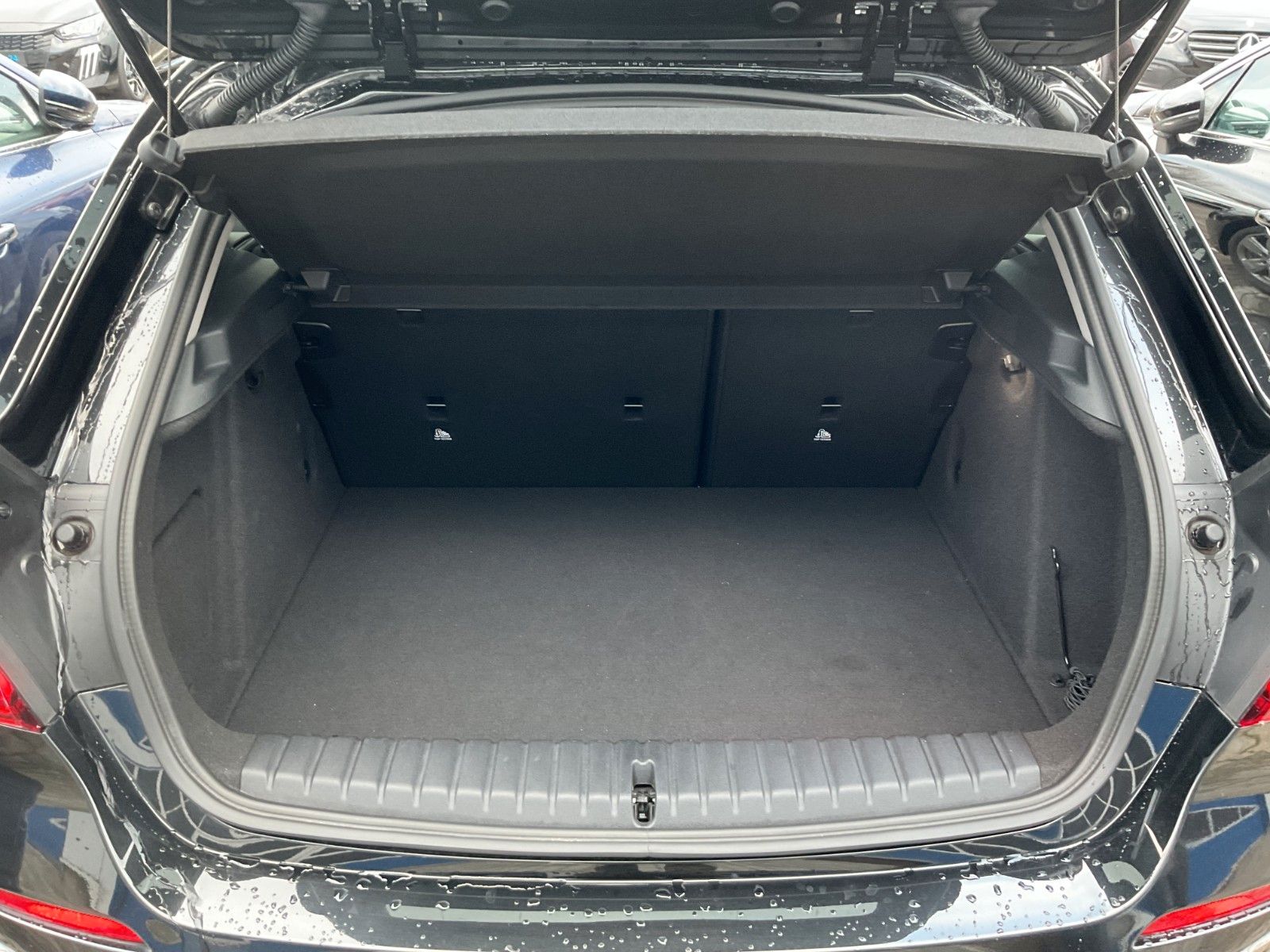 BMW Limousine 118 d Advantage*1.Hand*Autom.*Navi* foto 13