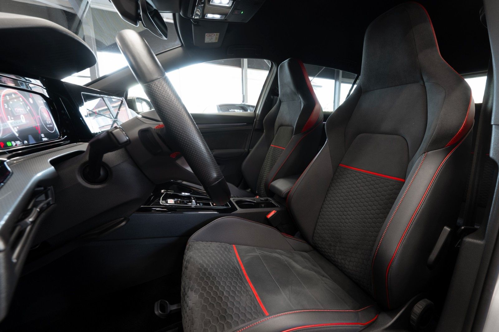 Volkswagen Golf 8 GTI Clubsport|BLACK STYLE|NAVI|19-ZOLL foto 12