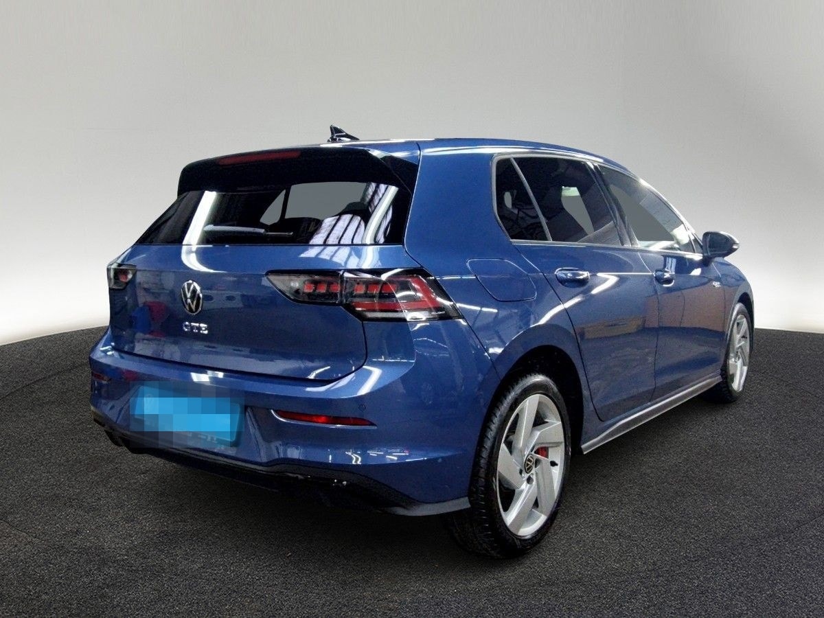 Volkswagen Golf GTE Black Style 1.5TSI eHybrid AHK HuD PANO foto 3