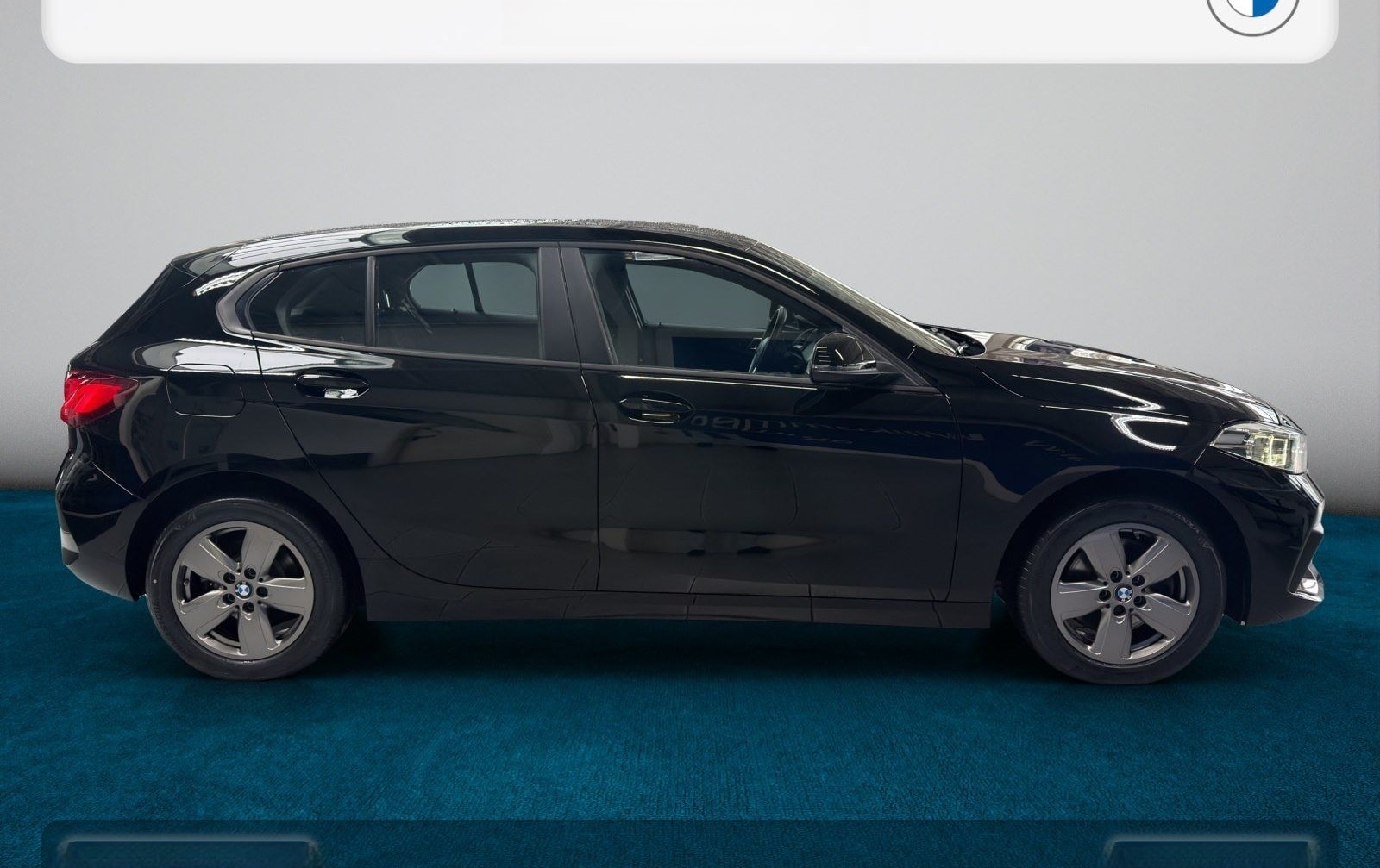 BMW 118i Navi+HiFi+Spurass.+LED+Ambi+BT+S/S-AT+Temp foto 8