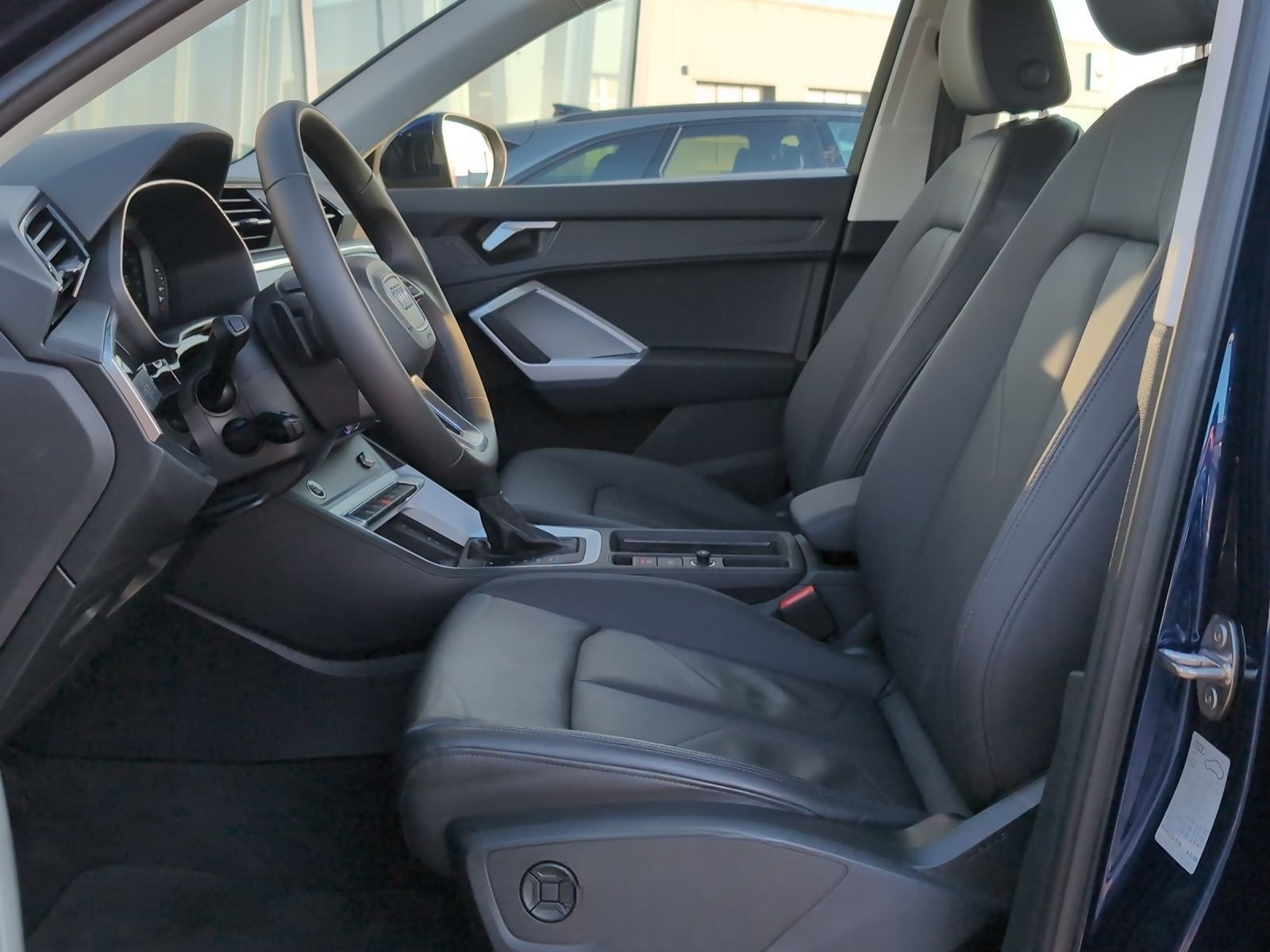 Audi Q3 35 TFSI advanced S tro*LED*Virtual*Navi+*Teil foto 14