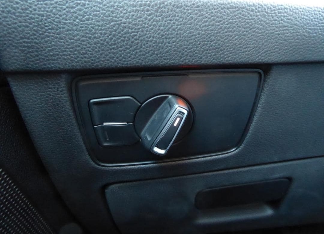 Volkswagen Passat Variant 2.0 TDI *AHK*Keyless* foto 15