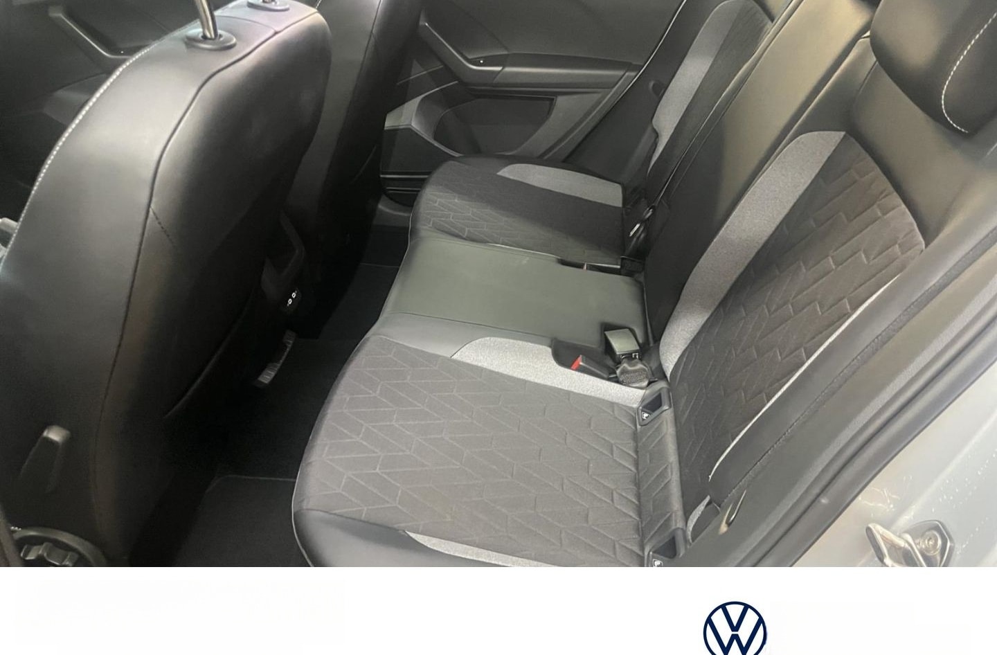 Volkswagen T-Cross 1.0 TSI Life GOAL Navi LED Sitzhz App-Co foto 18