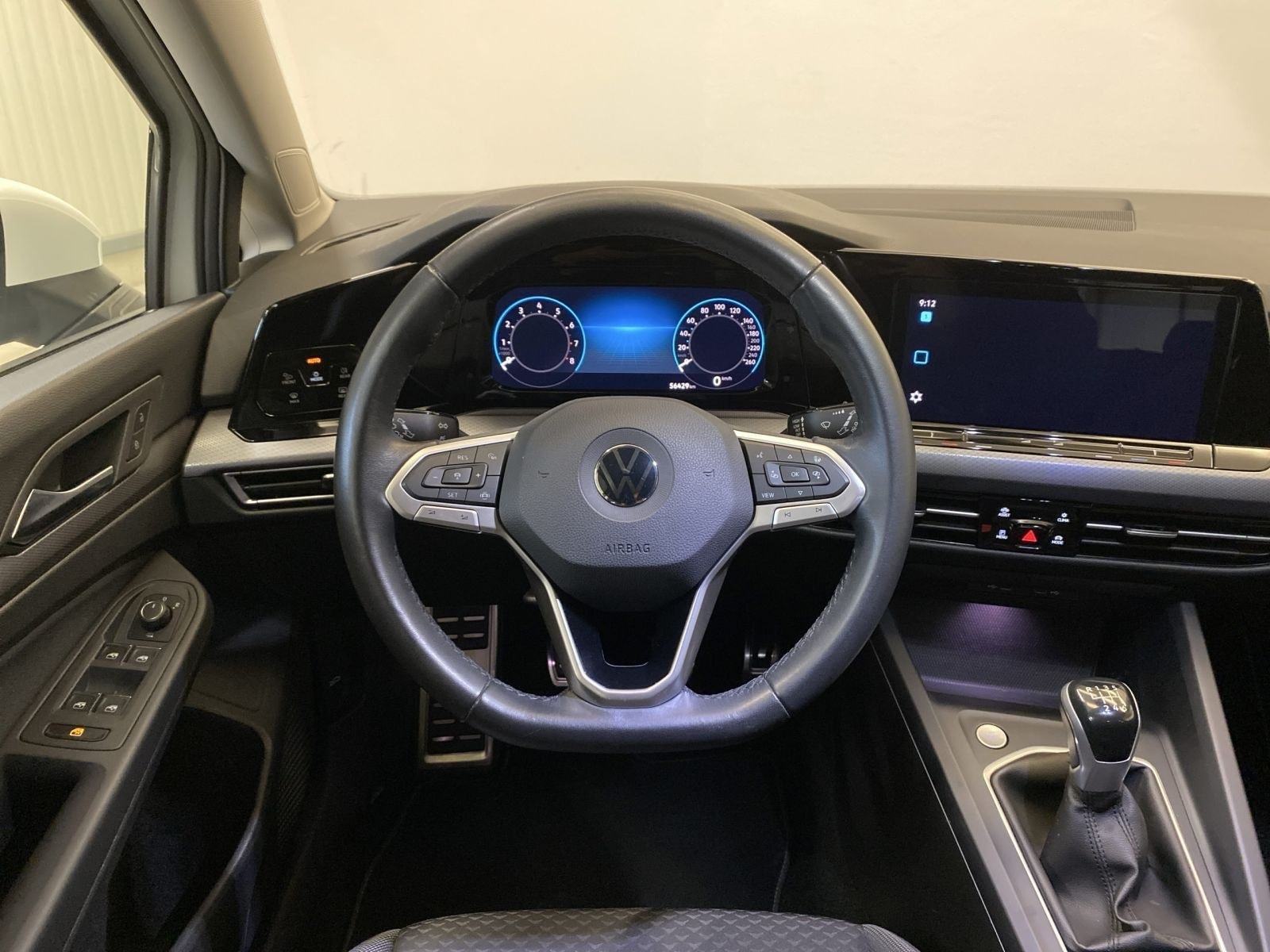 Volkswagen Golf VIII 1.5 TSI Active *AHK*ACC*PDC*RFK*Navi foto 6