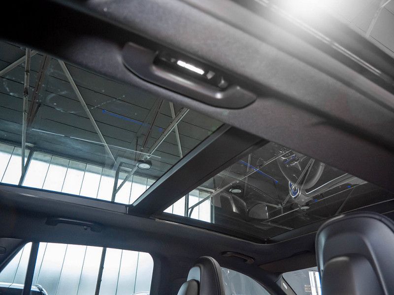 Mercedes-Benz GLC 300 de 4MATIC mit EQ Hybrid Technologie AMG foto 8