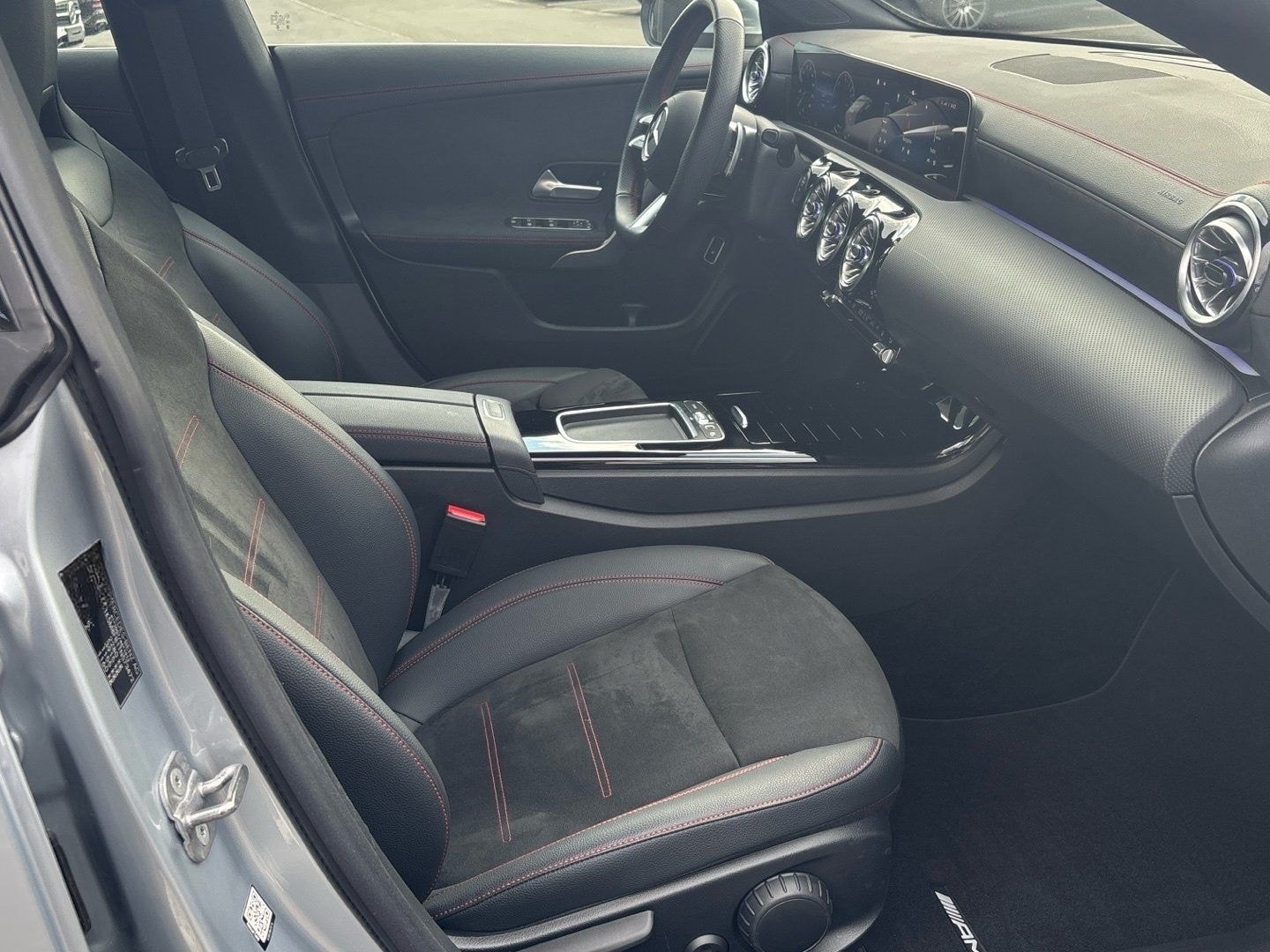 Mercedes-Benz CLA 250 e SB AMG Kamera Keyless-Go Ambiente AHK foto 14