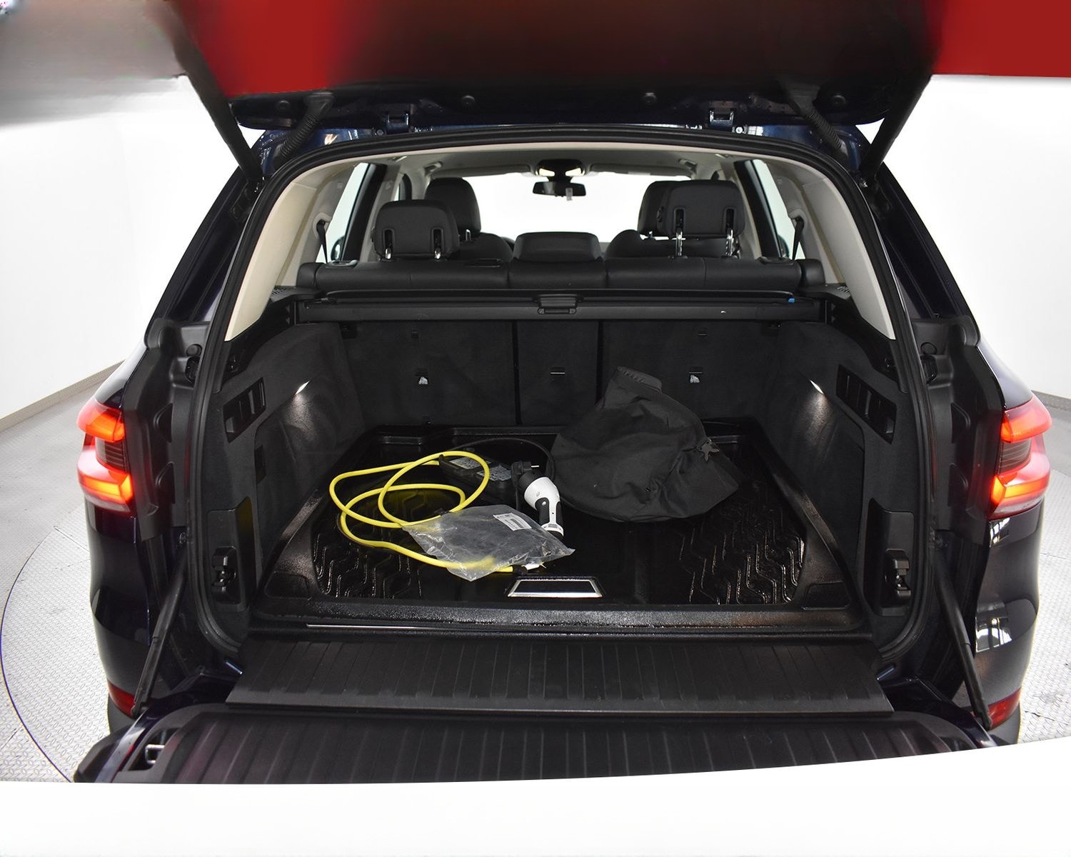 BMW X5 xDr 45e xLine LUFT+MEMO+SOFT+360+HEAD+ACC+19" foto 25