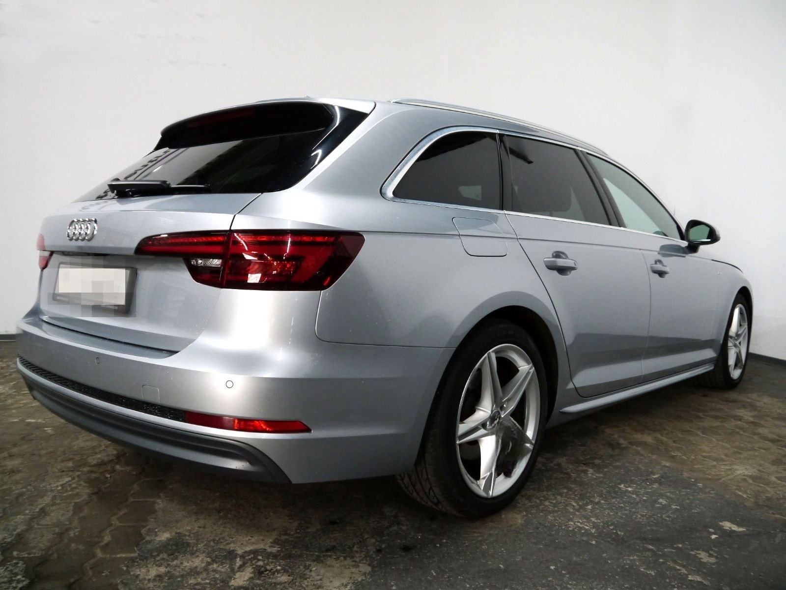 Audi A4 Avant S Line ACC Kamera Lane LED Virtual Spur foto 3