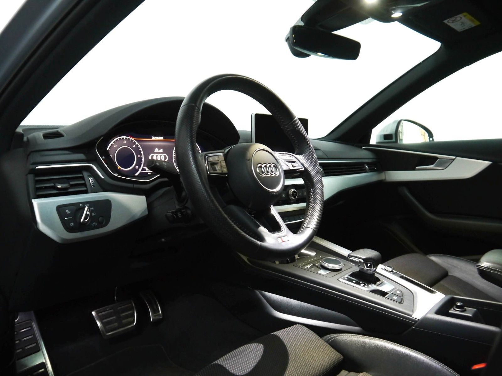 Audi A4 Avant S Line ACC Kamera Lane LED Virtual Spur foto 7