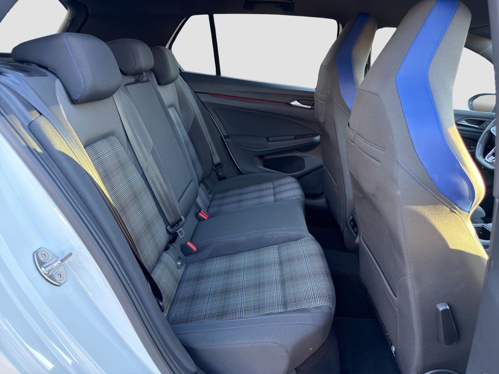 Volkswagen Golf GTE 1.4 TSI Hybrid Business LED Virtual Kam foto 16