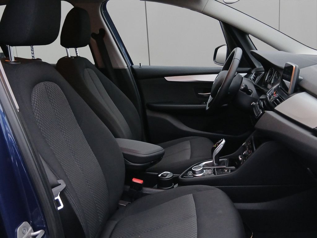 BMW 216d Gran Tourer ADVANTAGE LED NAVI PDC SHZ AHK foto 5