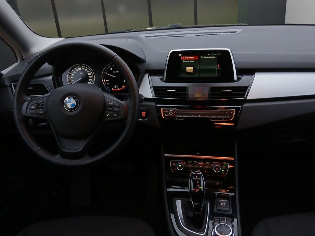 BMW 216d Gran Tourer ADVANTAGE LED NAVI PDC SHZ AHK foto 9