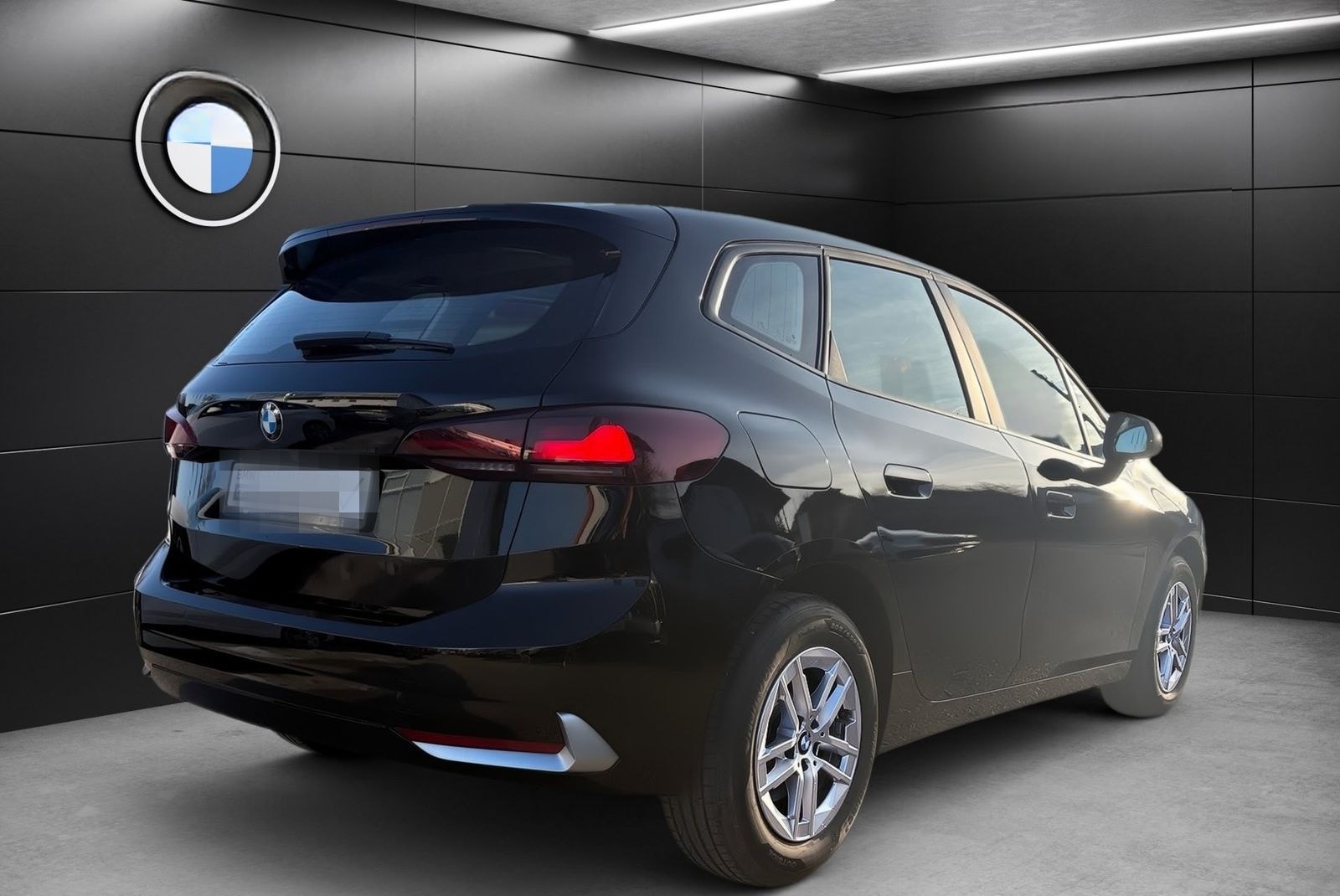 BMW 218d Active Tourer Aut. Navi Parkassistent AHK foto 5