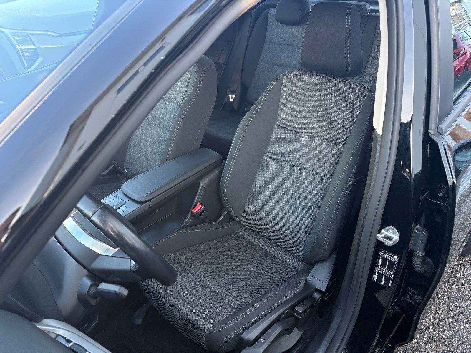 BMW 218d Active Tourer Aut. Navi Parkassistent AHK foto 10