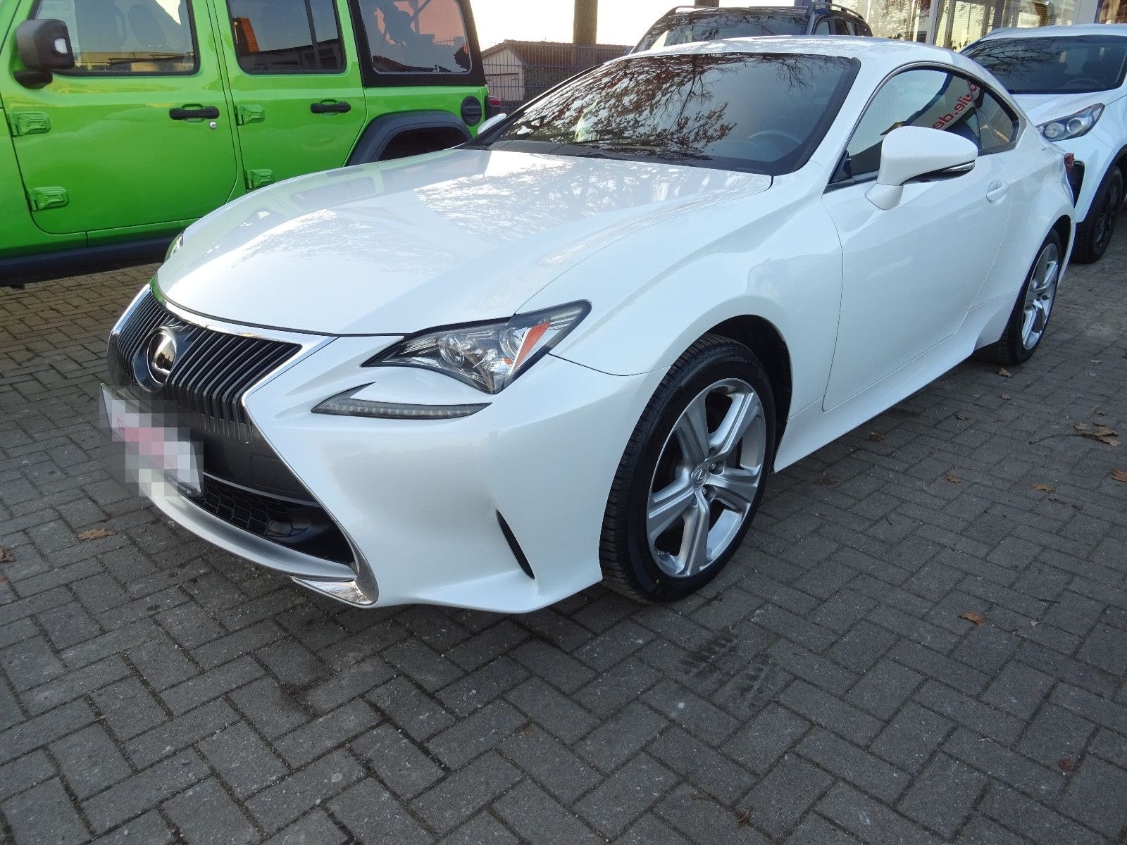 Lexus RC 350 AWD-Leder-Allrad-Bi-Xenon- foto 1