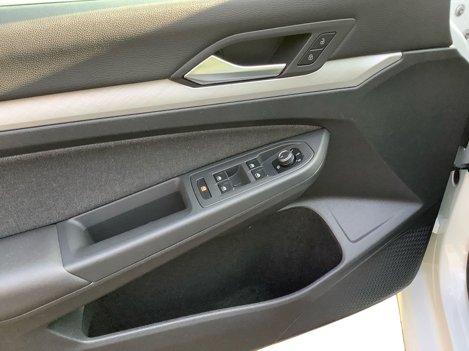 Volkswagen Golf Variant 1.5 TSI Life ACC LED Navi Pano SHZ foto 15