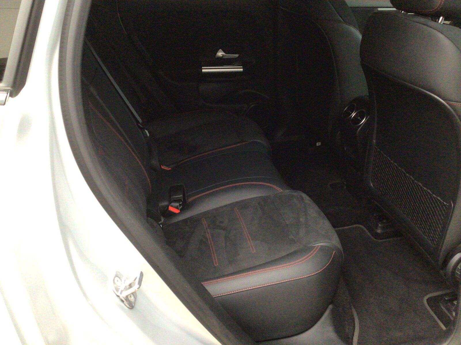 Mercedes-Benz EQA 300 4M AMG Line/Advanced+/Night/Totw./Keyles foto 13