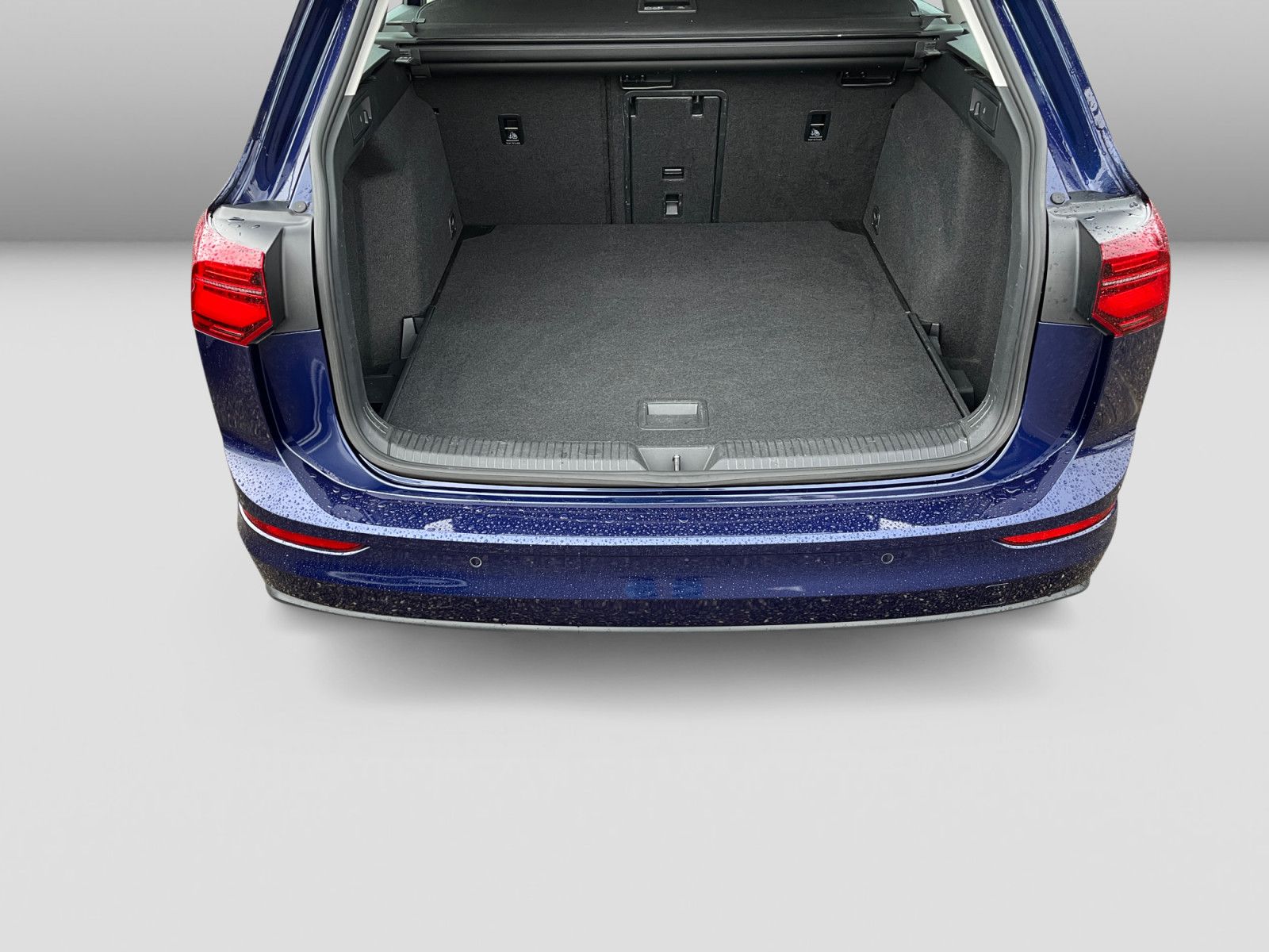 Volkswagen Golf VIII Variant 1.5TSI Life ACC Cam Navi Pano foto 12