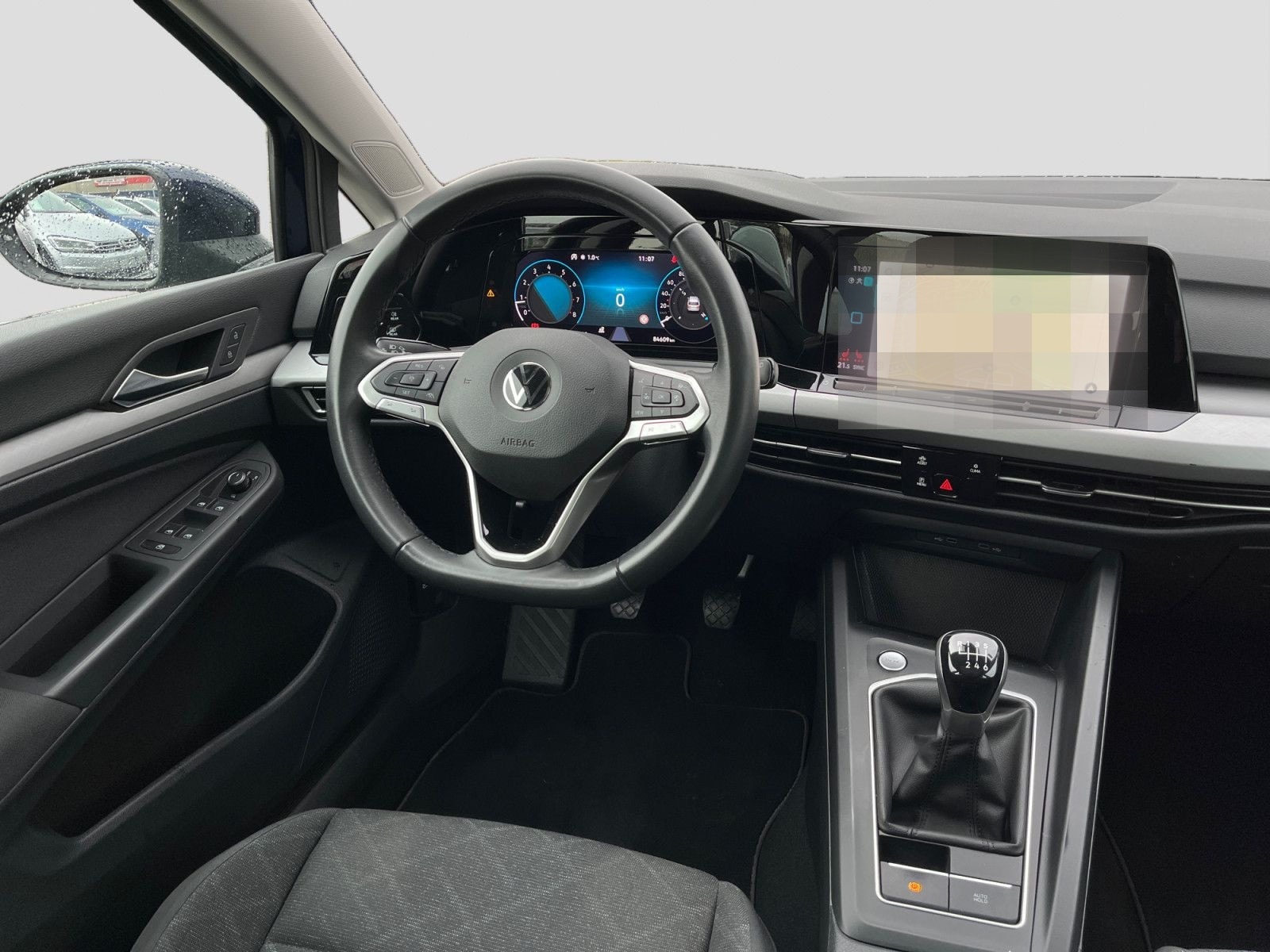 Volkswagen Golf VIII Variant 1.5TSI Life ACC Cam Navi Pano foto 6