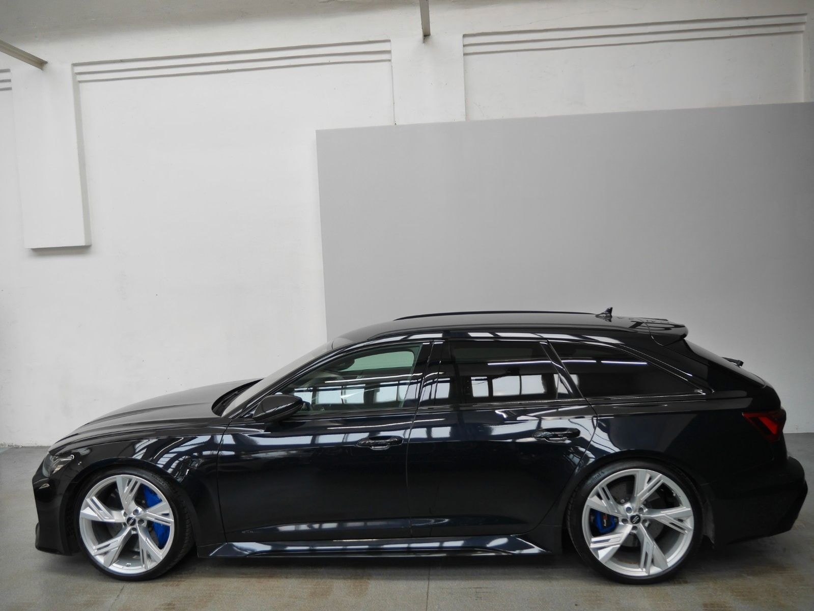 Audi RS6 Avant 4.0 TFSI quattro*UMBAU*960PS*Eingetrag foto 6