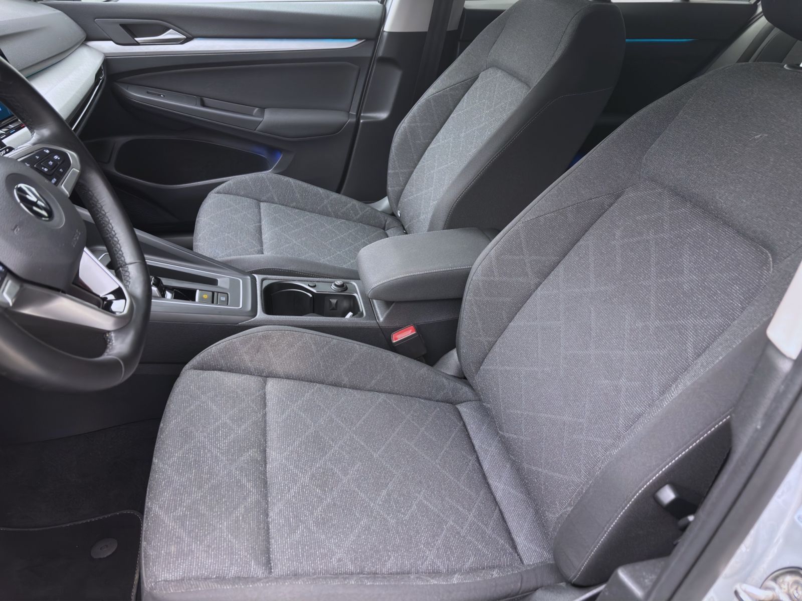 Volkswagen Golf Variant 2.0 TDI DSG LIFE AHK NAVI PDC LED S foto 9