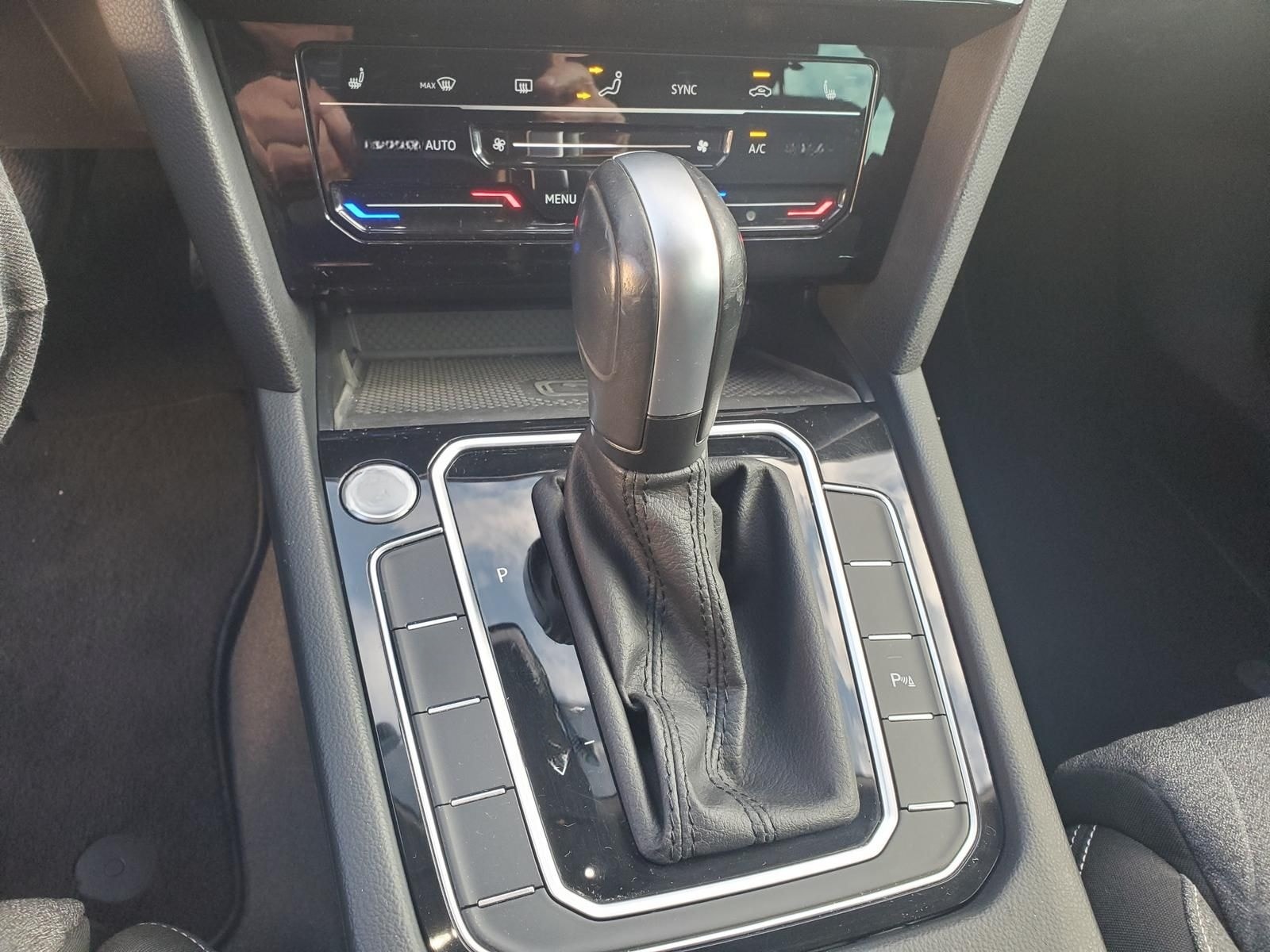 Volkswagen Passat Variant 2.0 TDI Business,DSG, Navi, AHK foto 15