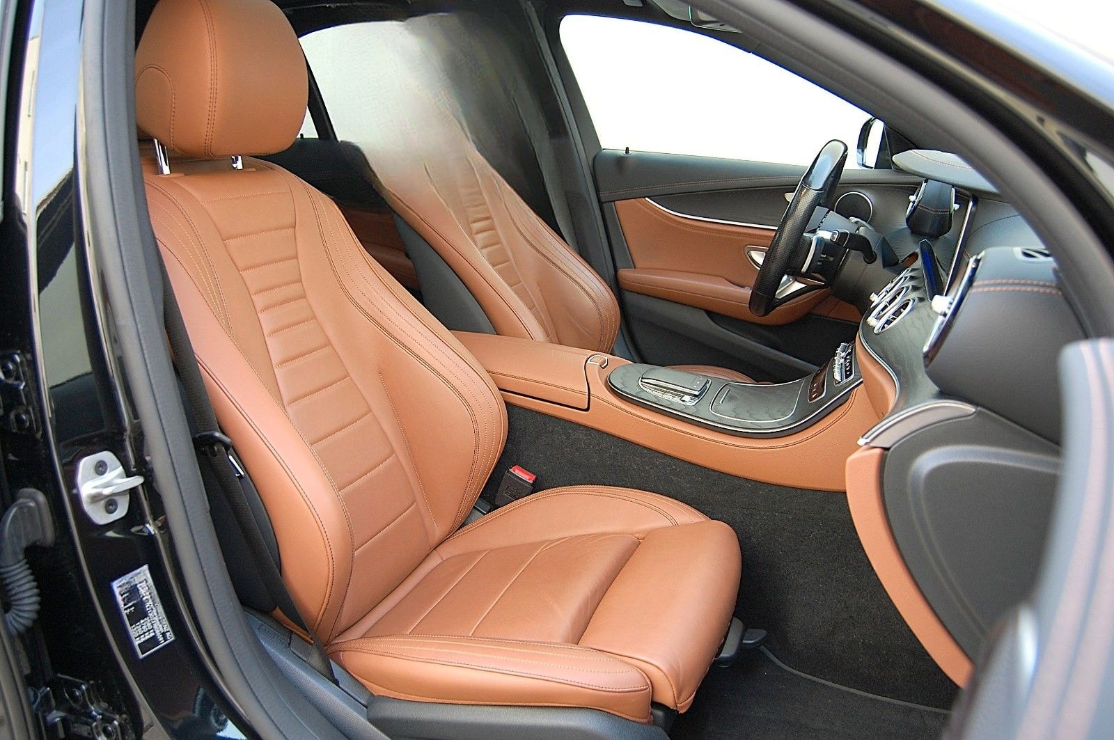 Mercedes-Benz E 400d 4Matic AMG Line Sportpaket foto 8