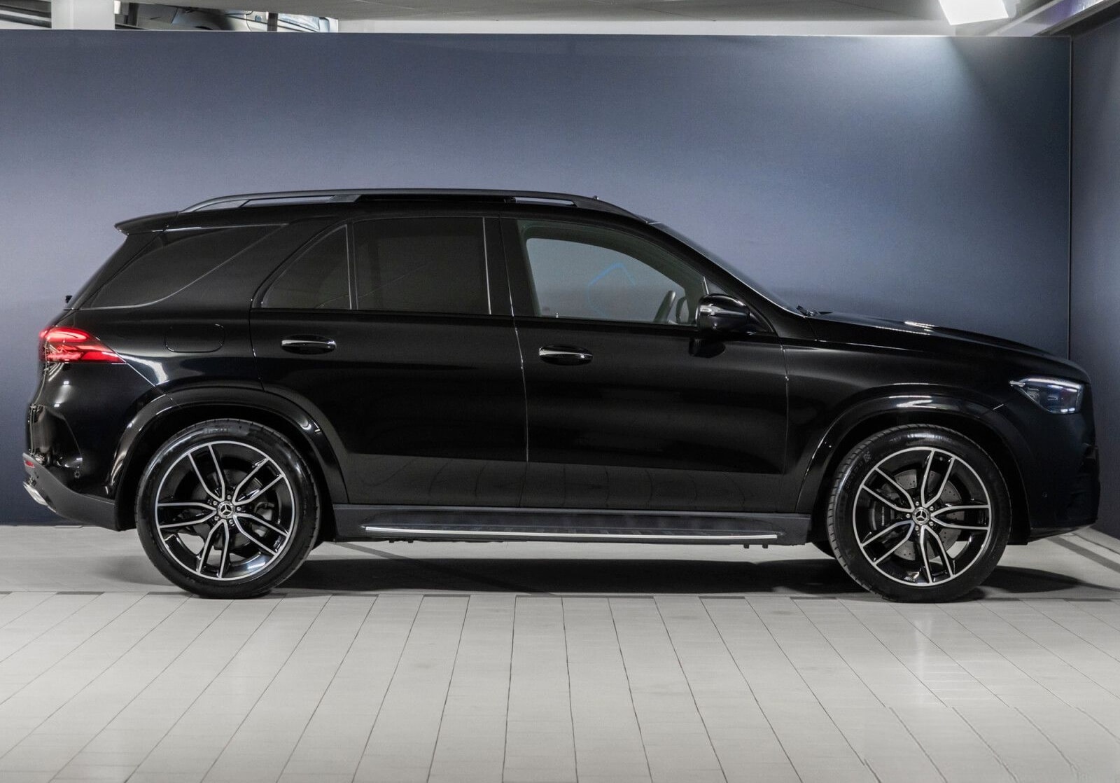 Mercedes-Benz GLE 580 4M AMG Multibeam/AHK/Pano/Airmatic/360°/ foto 4