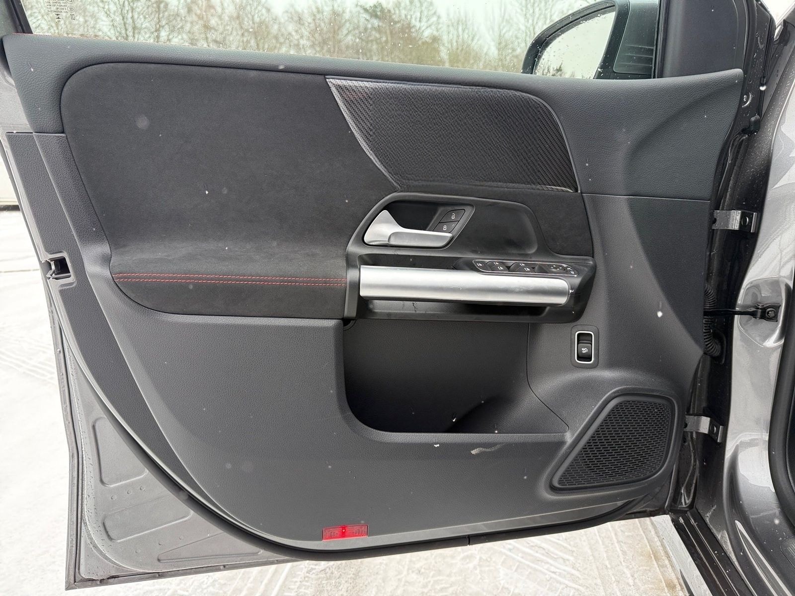 Mercedes-Benz B 220 d AMG+AHK+MBEAM+MEMORY+CARPLAY+AMBIENTE foto 5