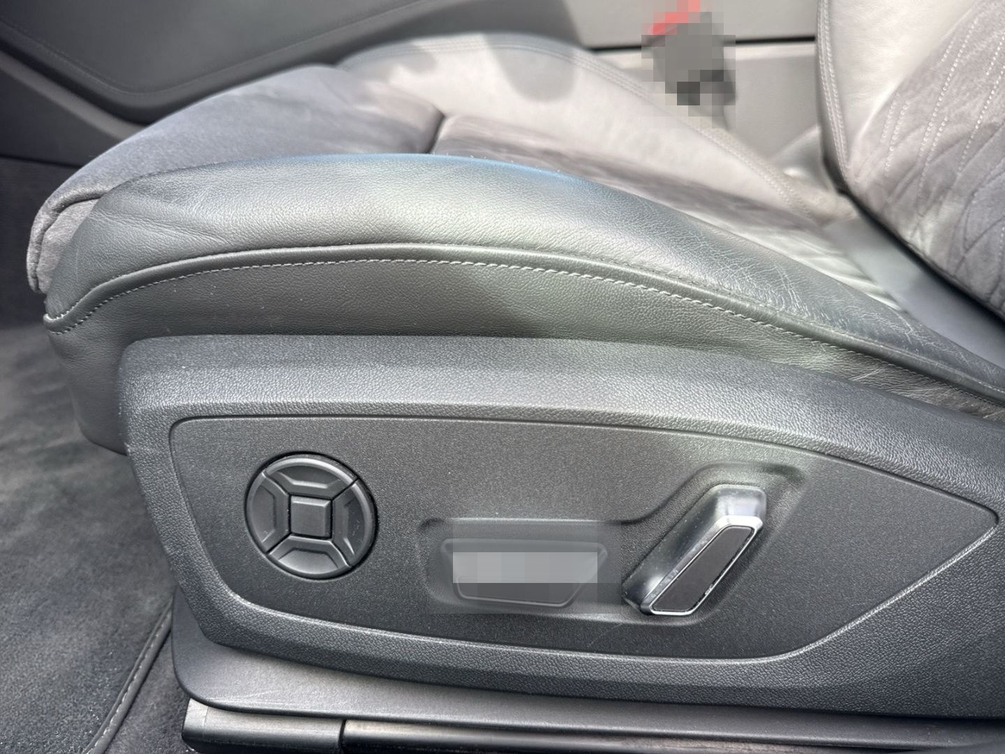 Audi RS6 Avant 4.0 TFSI quattro Luftfederung AD Nivea foto 23