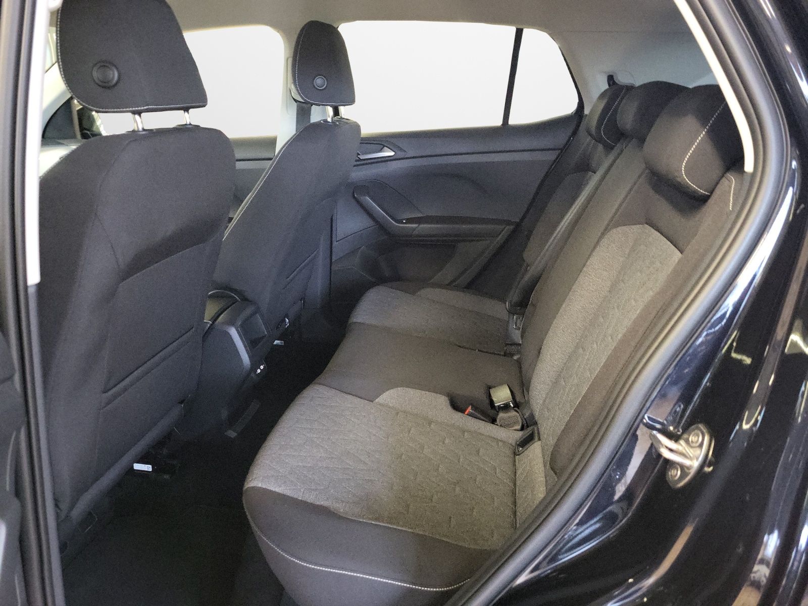 Volkswagen T-Cross 1.0 TSI DSG MOVE Navi LaneAssist PDC Lig foto 12