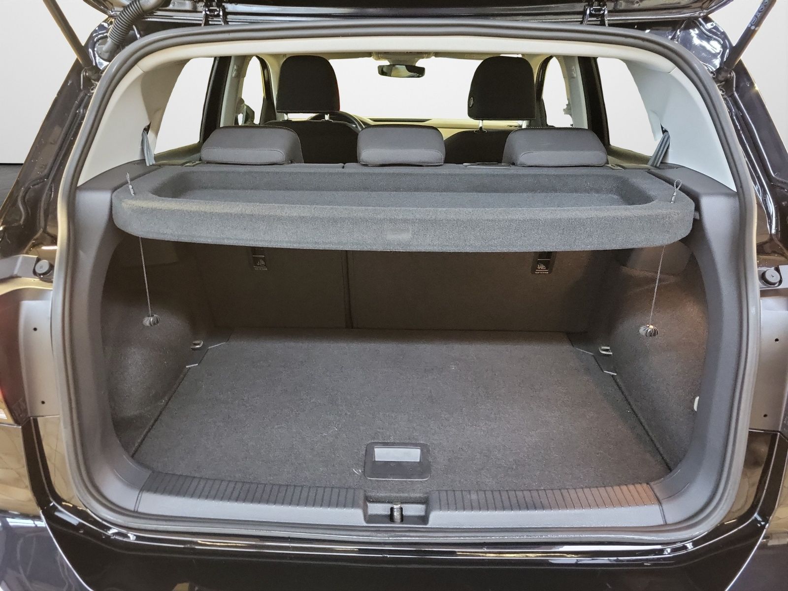 Volkswagen T-Cross 1.0 TSI DSG MOVE Navi LaneAssist PDC Lig foto 13