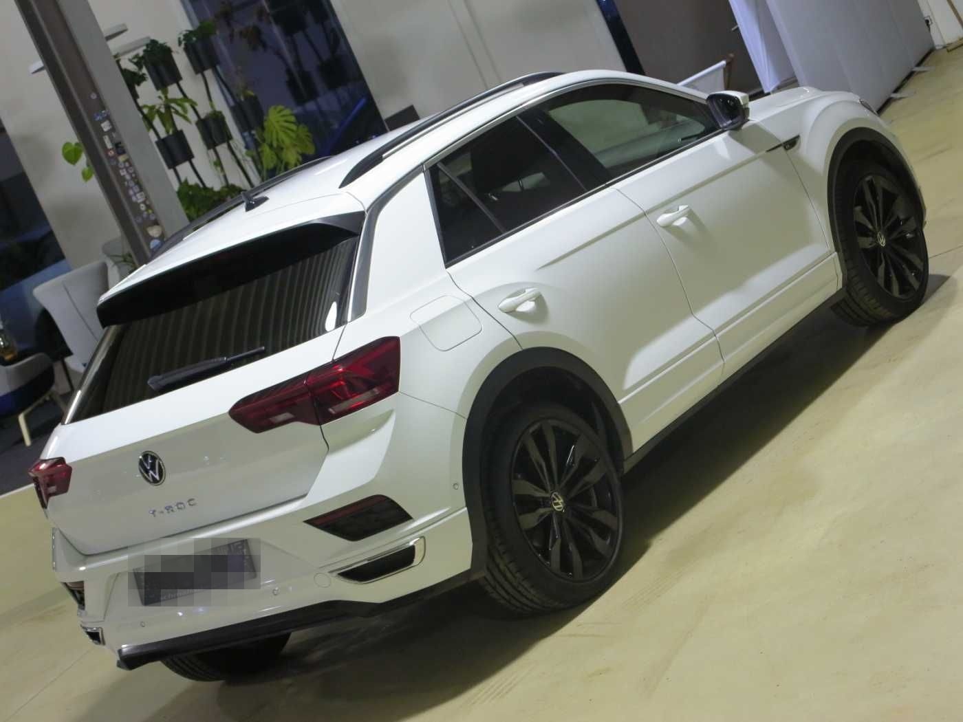 Volkswagen T-Roc 1.5 TSI ACT OPF Sport AHK Navi DAB LM17 foto 3