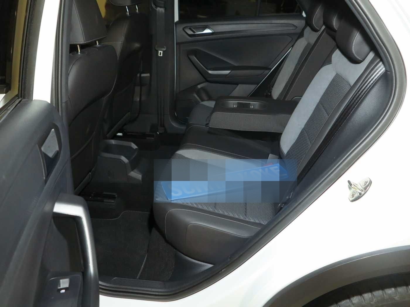 Volkswagen T-Roc 1.5 TSI ACT OPF Sport AHK Navi DAB LM17 foto 5