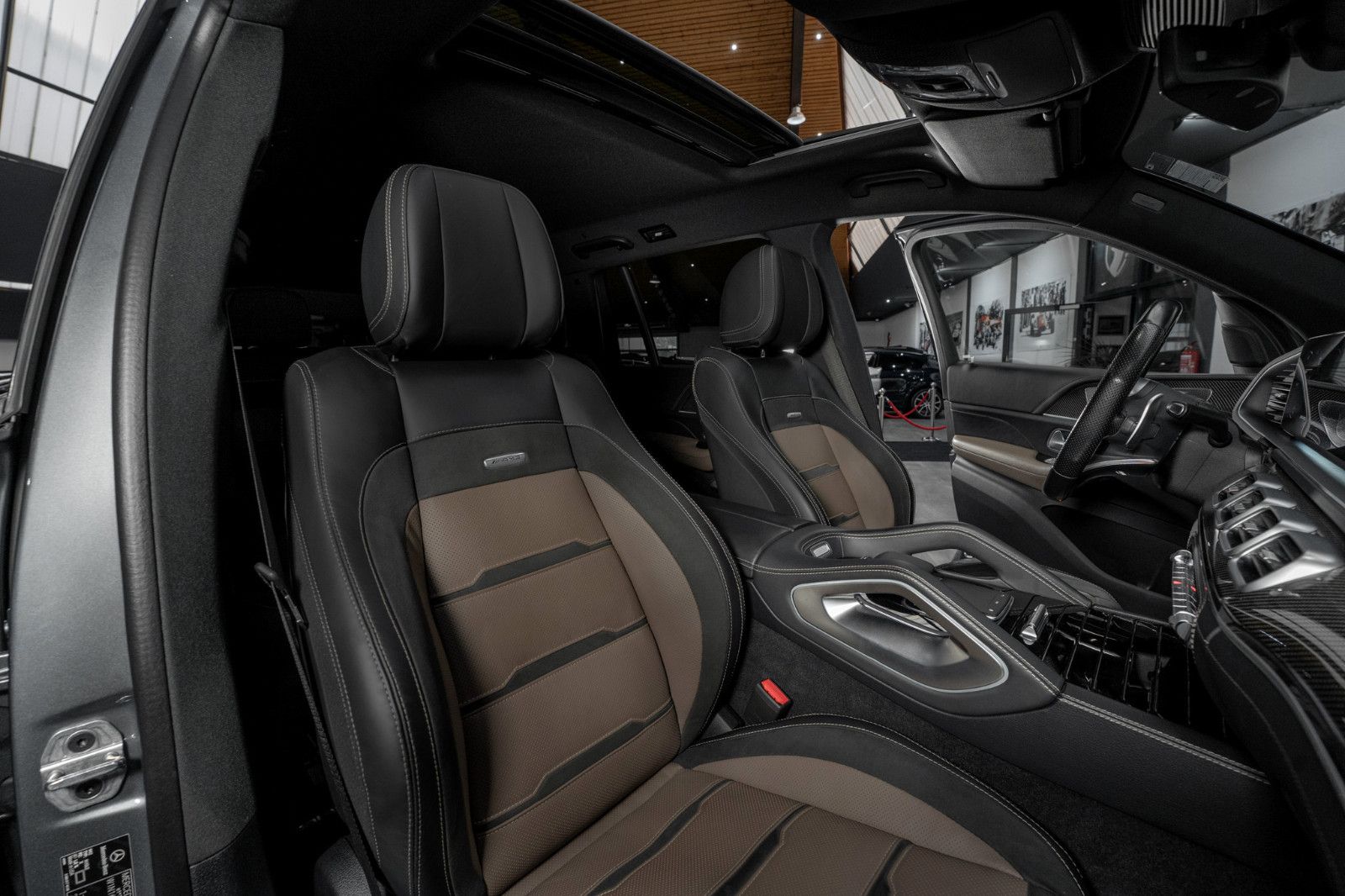 Mercedes-Benz GLS 63 AMG 4M+ #6-SITZE #23ALU #NIGHT-PAKET #1HD foto 13