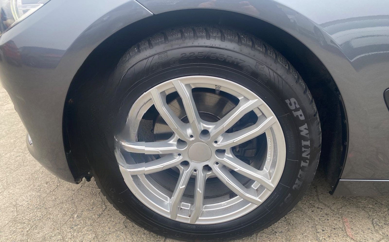 BMW 320 3 Gran Turismo 320 d Advantage foto 17