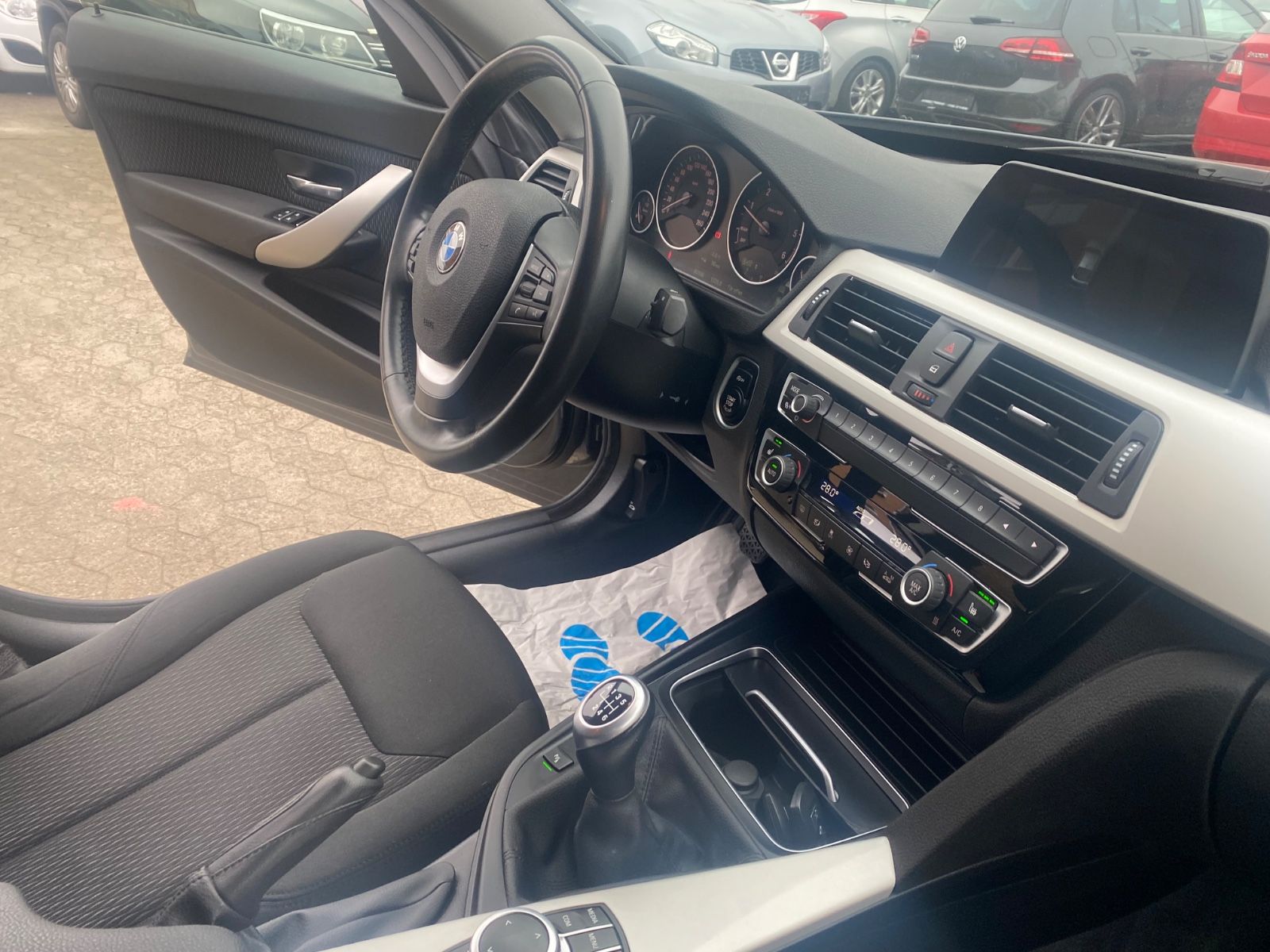 BMW 320 3 Gran Turismo 320 d Advantage foto 25