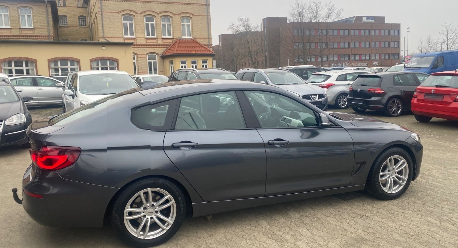 BMW 320 3 Gran Turismo 320 d Advantage foto 7
