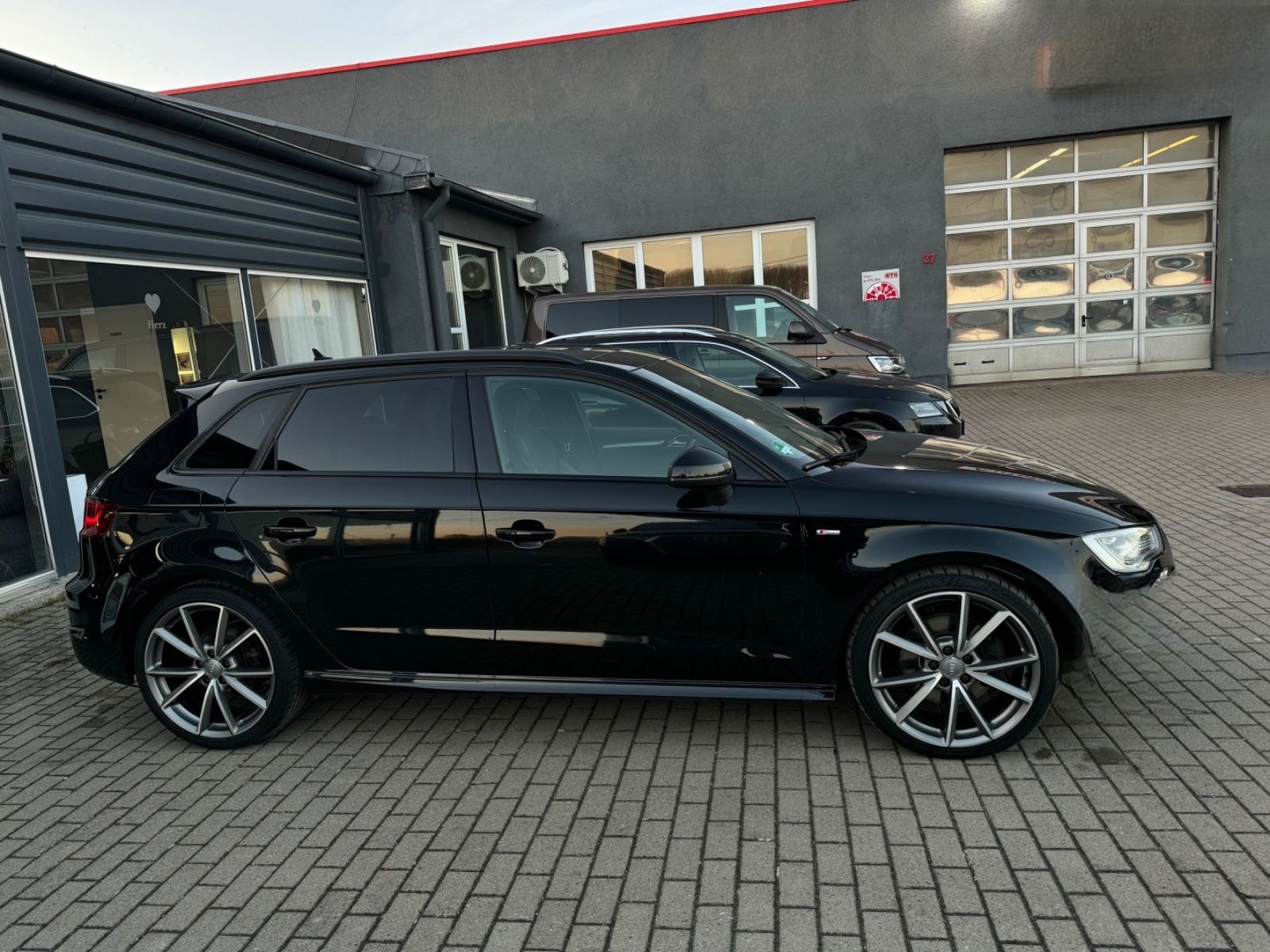 Audi A3 *3xS-Line*Quattro*LED*Garantie*Pano*B&O* foto 9