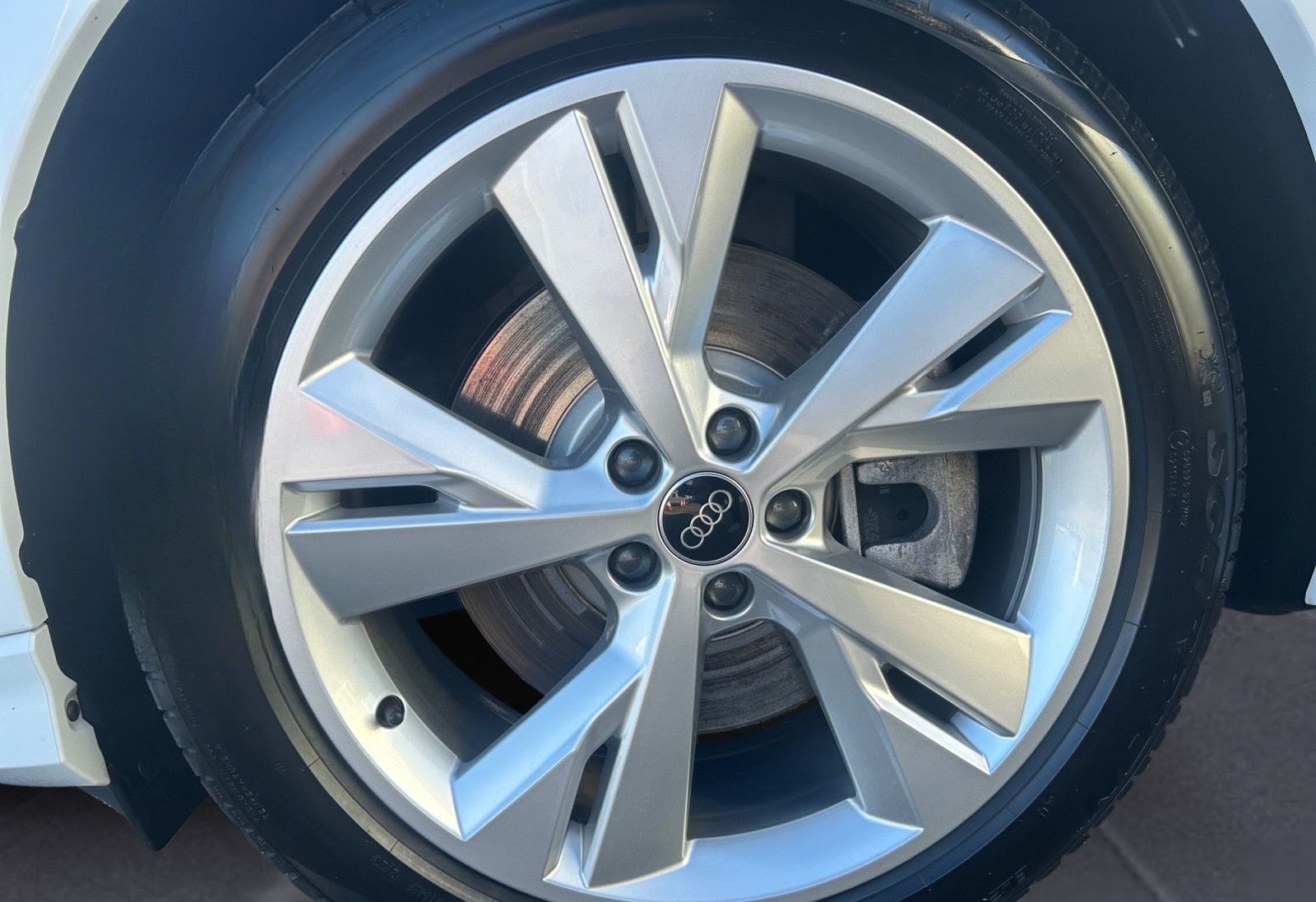 Audi Q4 e-tron 40 S line *ACC*KAMERA*LEDER*PANO*NAVI* foto 12