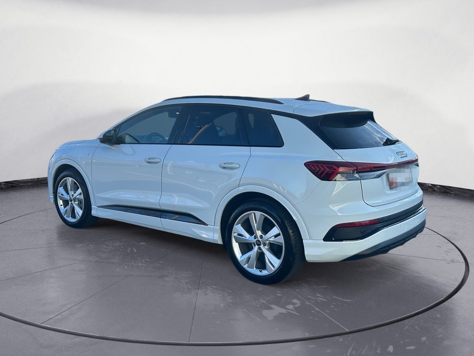 Audi Q4 e-tron 40 S line *ACC*KAMERA*LEDER*PANO*NAVI* foto 4