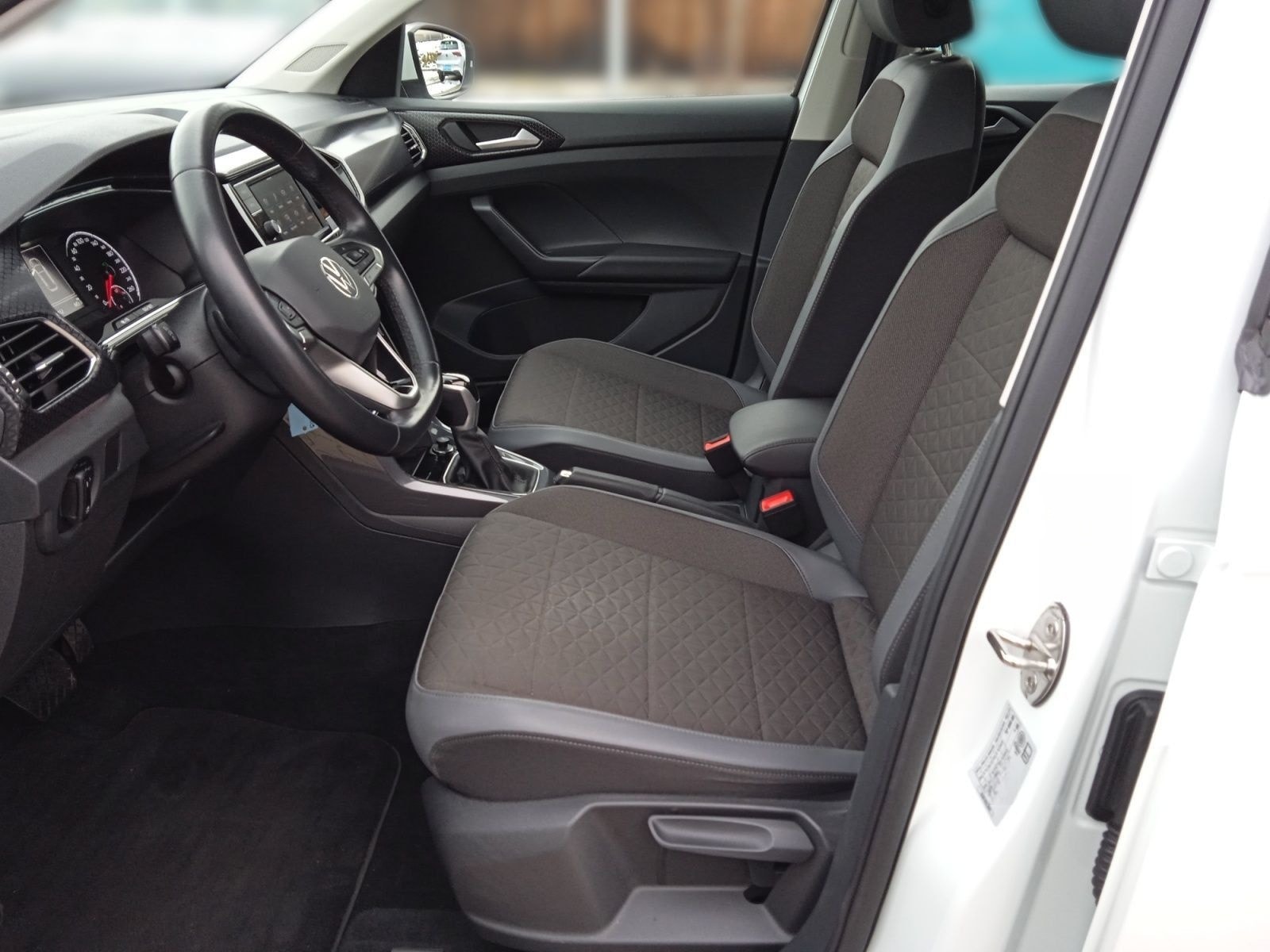 Volkswagen T-Cross Style 1.0 TSI DSG / AppConnect, LED, SHZ foto 14