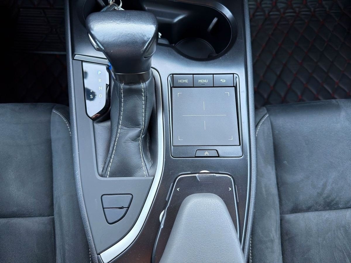 Lexus Andere UX 250 h Navi ACC LED R-Cam PDC v+h foto 20